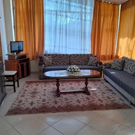 With 100% Bio Food Holiday home Maliq
