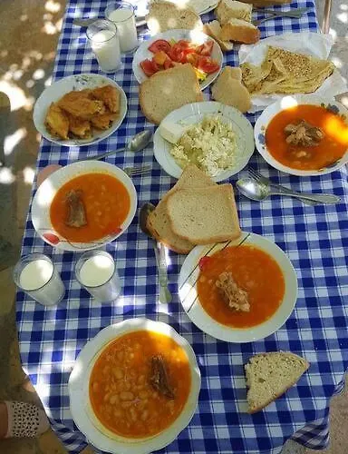 Vakantiehuis With 100% Bio Food *